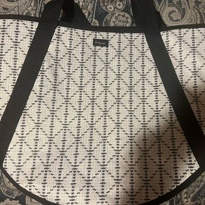 Thirty One Round Utility Tote